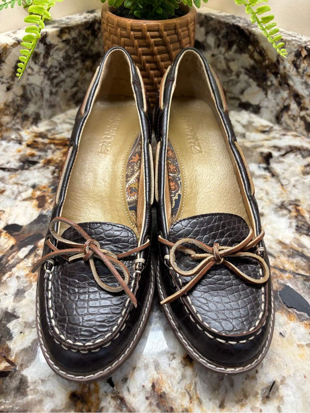 Sperry Dark Brown Textured Leather Moccasin Wedges with Tan Bow - Picture 1 of 9